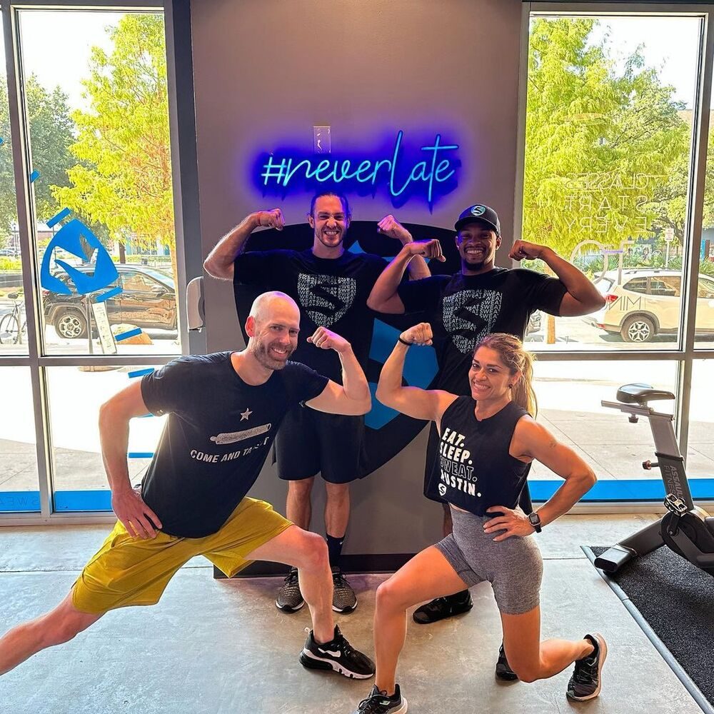 Why Group Fitness Communities Help You Stick to Your Workout Routine — SWEAT440 blog